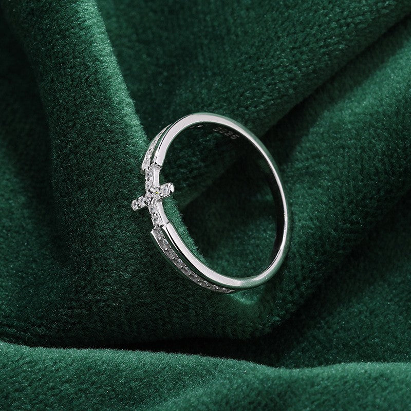Elegant Cross Zirconia Stone Ring ⭐4.8