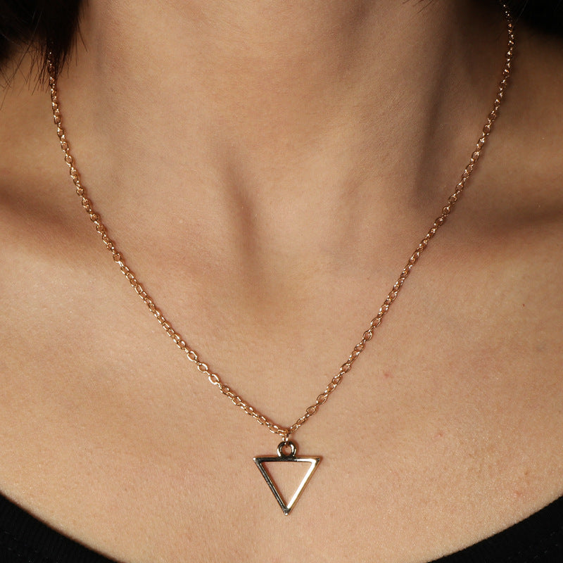 Women's Triangle Pendant Necklace ⭐4.3
