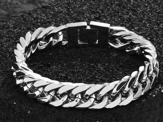 Titanium steel double buckle bracelet ⭐4.6