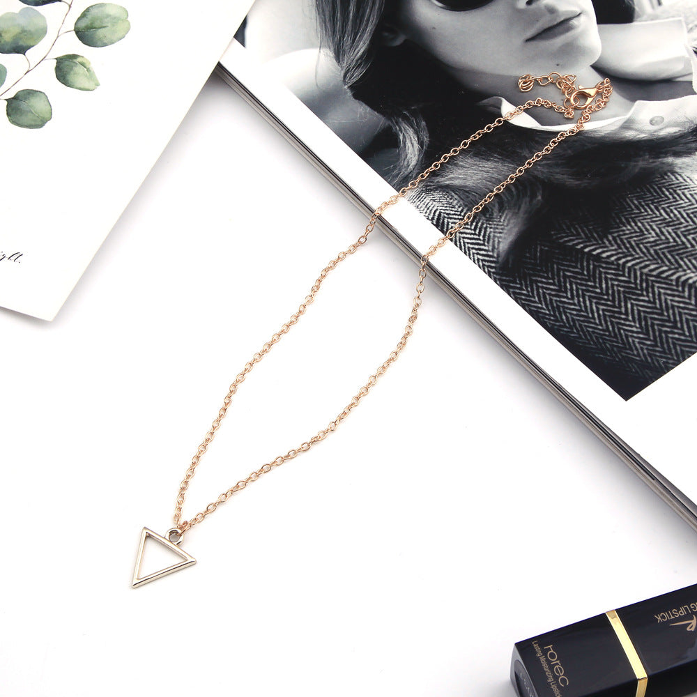 Women's Triangle Pendant Necklace ⭐4.3