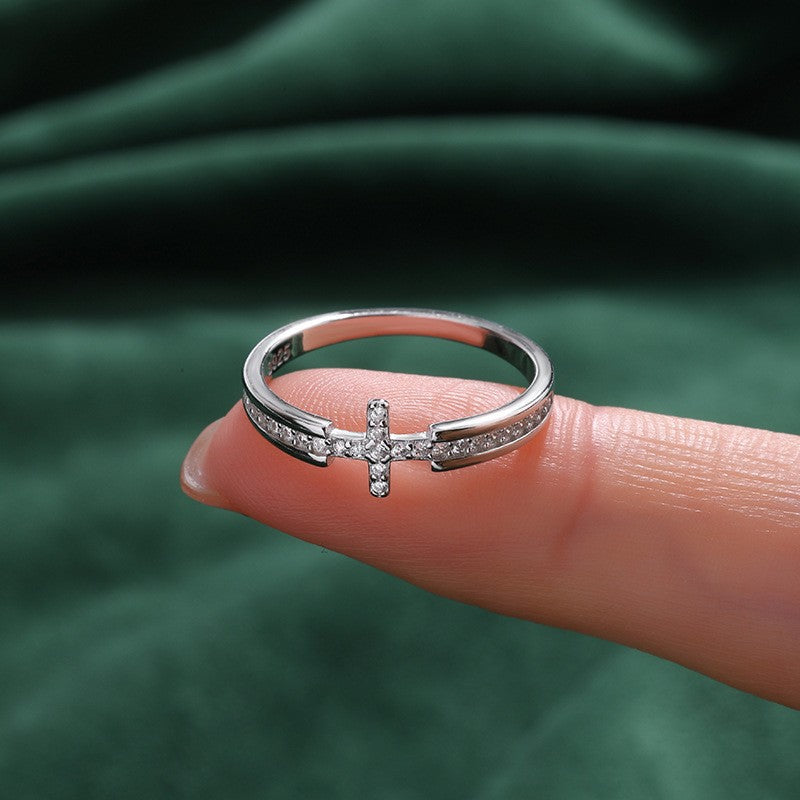 Elegant Cross Zirconia Stone Ring ⭐4.8