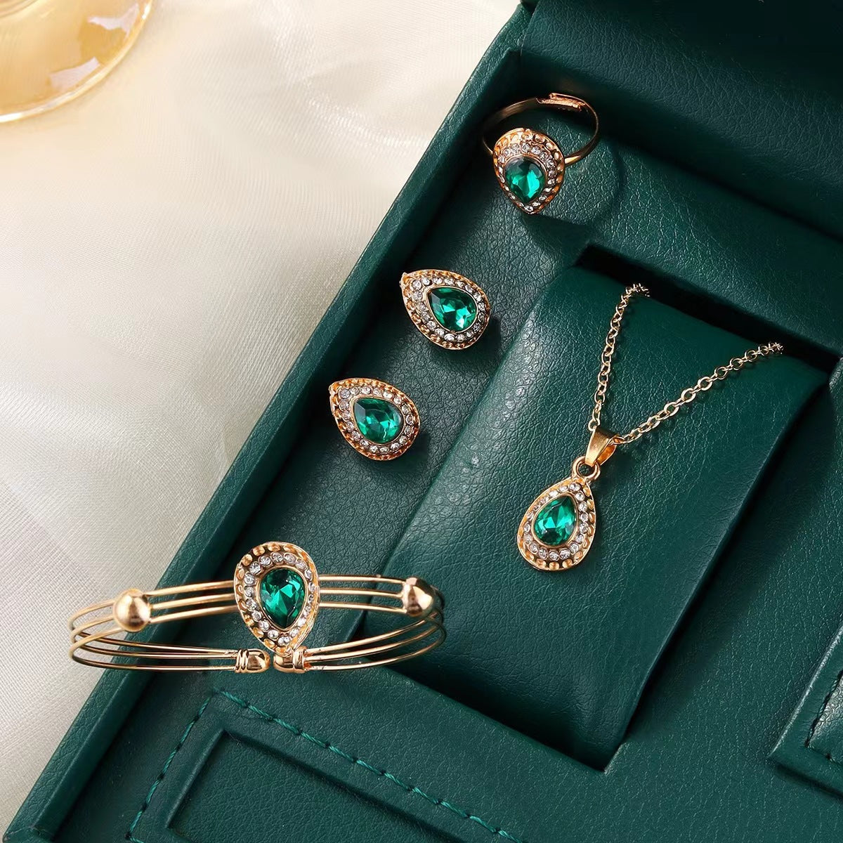 Water Drop Gem Jewelry Set ⭐4.7